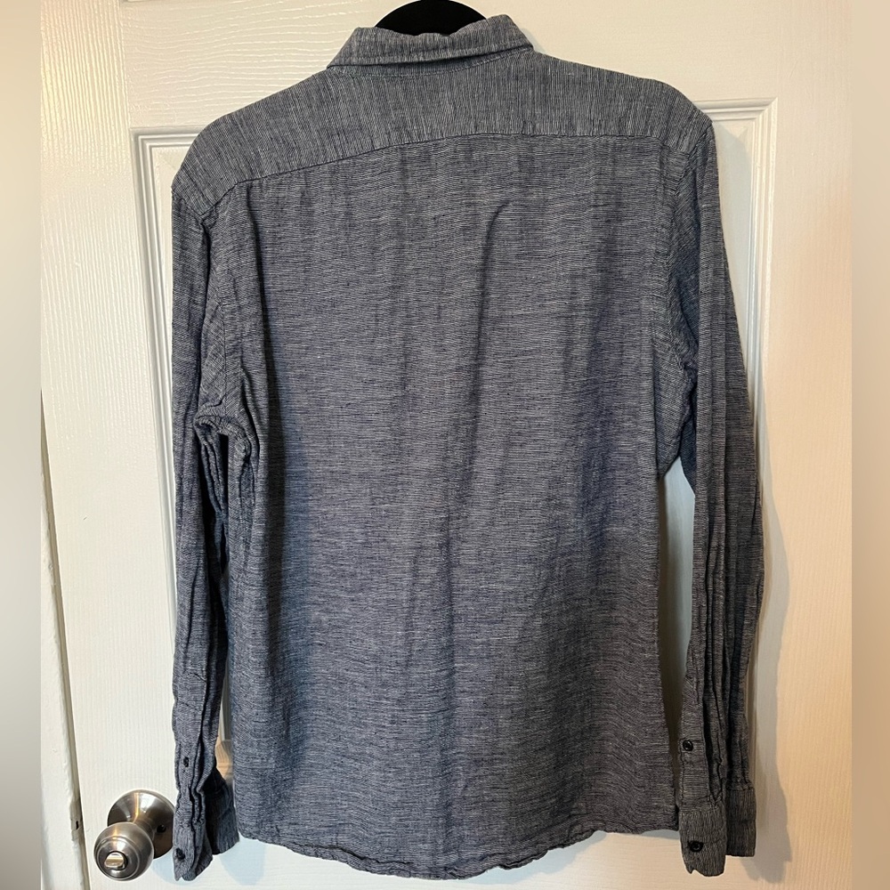 Old Navy Button Up Shirt - Picture 3 of 5